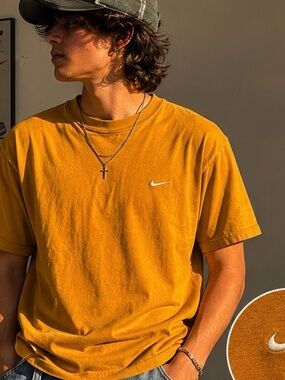 Vintage Y2K Nike Mini Swoosh Tee Golden Mustard University/Gold Size Medium